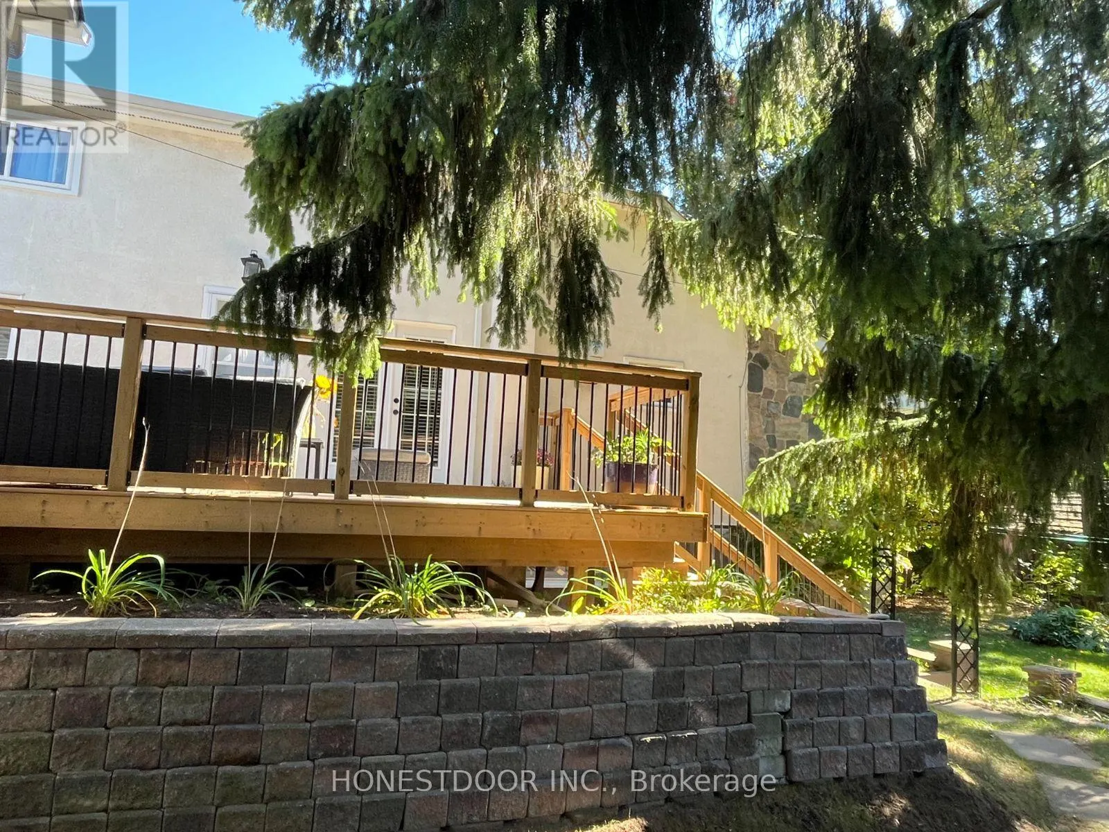 2015 RIDGE ROAD W