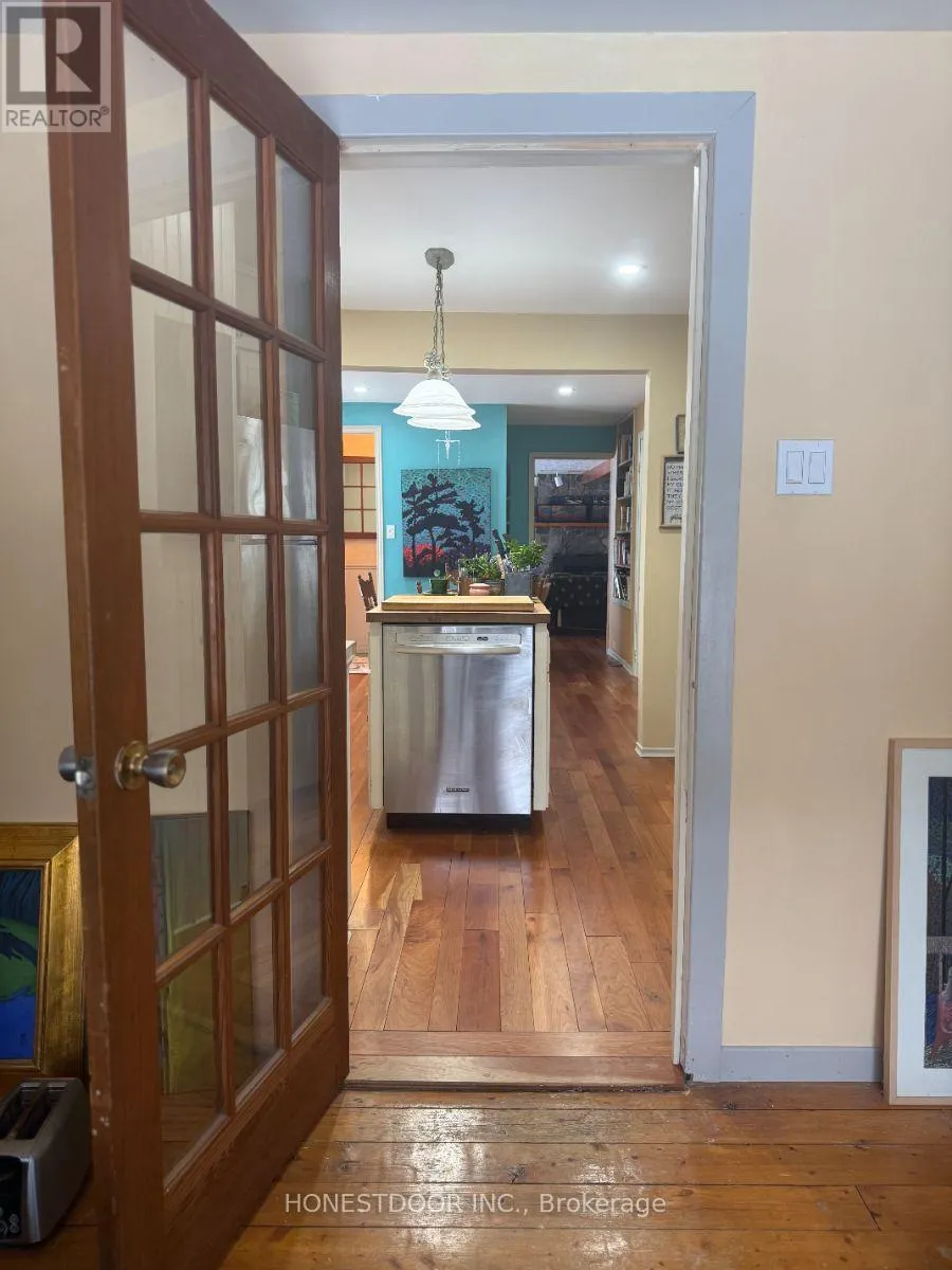 2015 RIDGE ROAD W