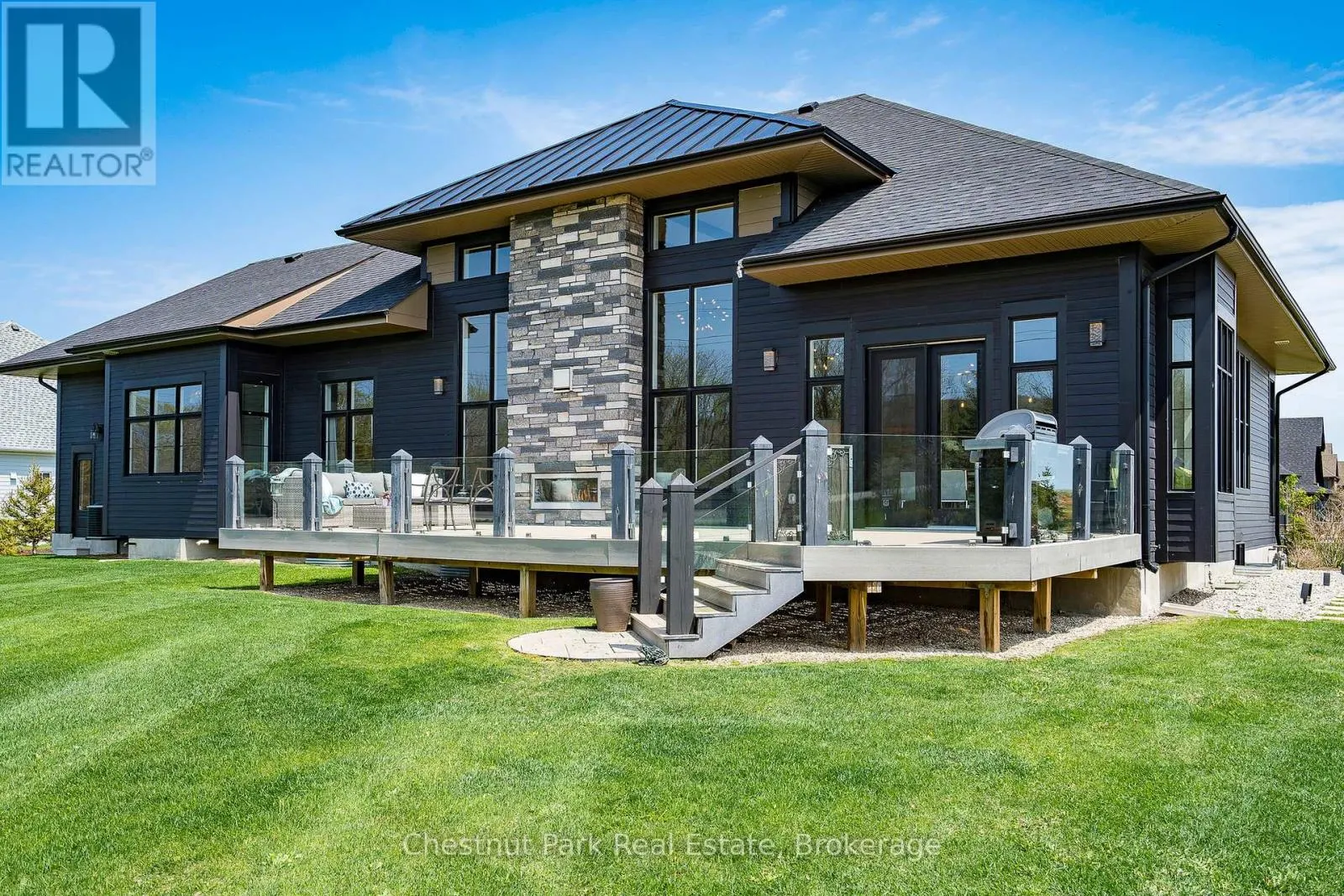 1 WINDROSE VALLEY BOULEVARD