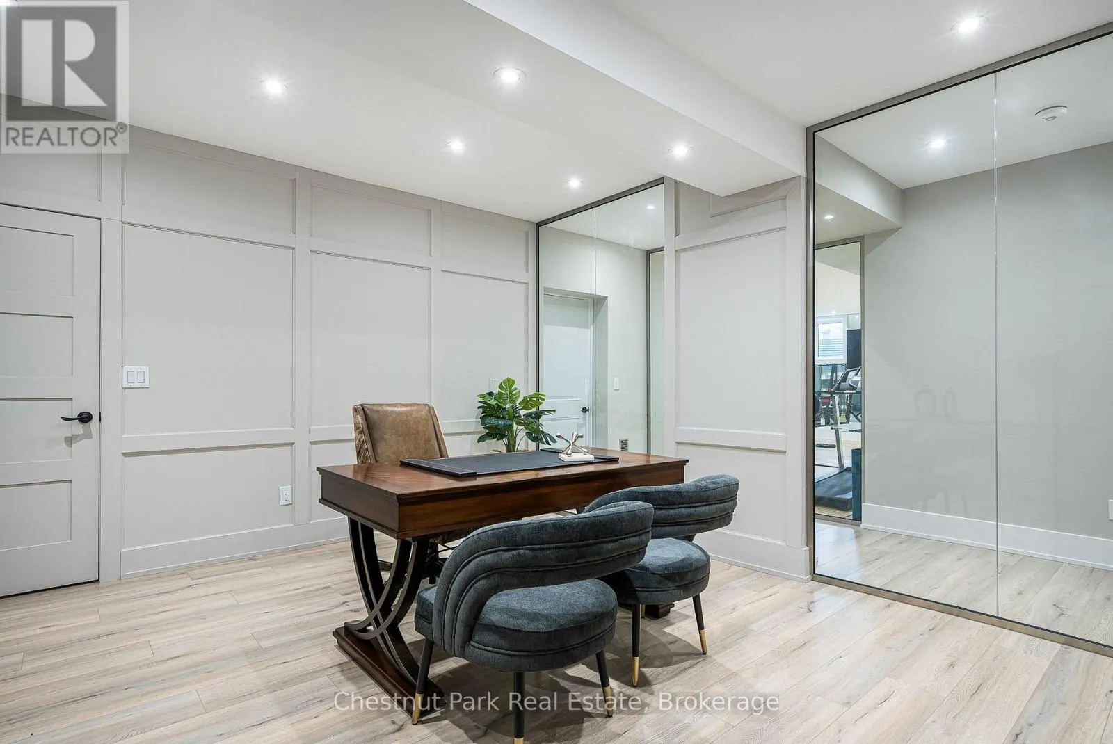 1 WINDROSE VALLEY BOULEVARD