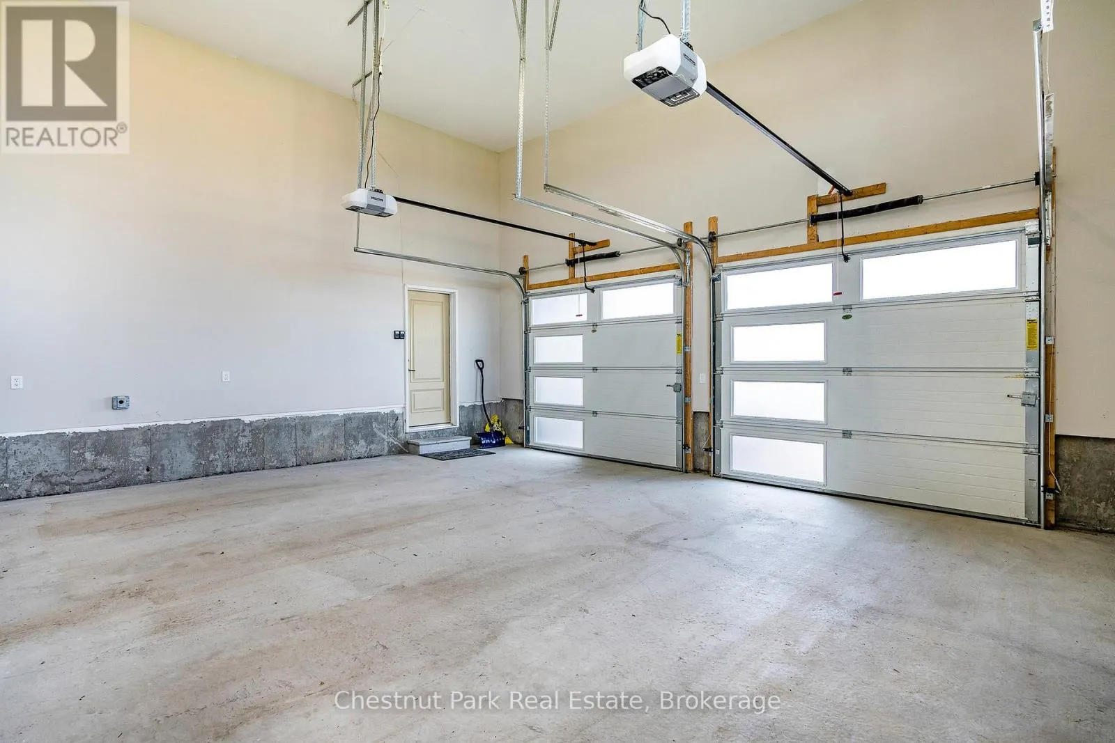 1 WINDROSE VALLEY BOULEVARD
