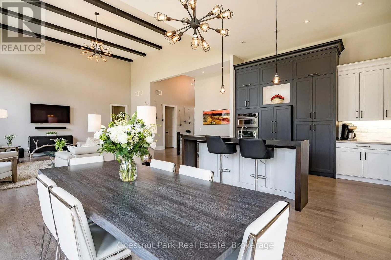 1 WINDROSE VALLEY BOULEVARD
