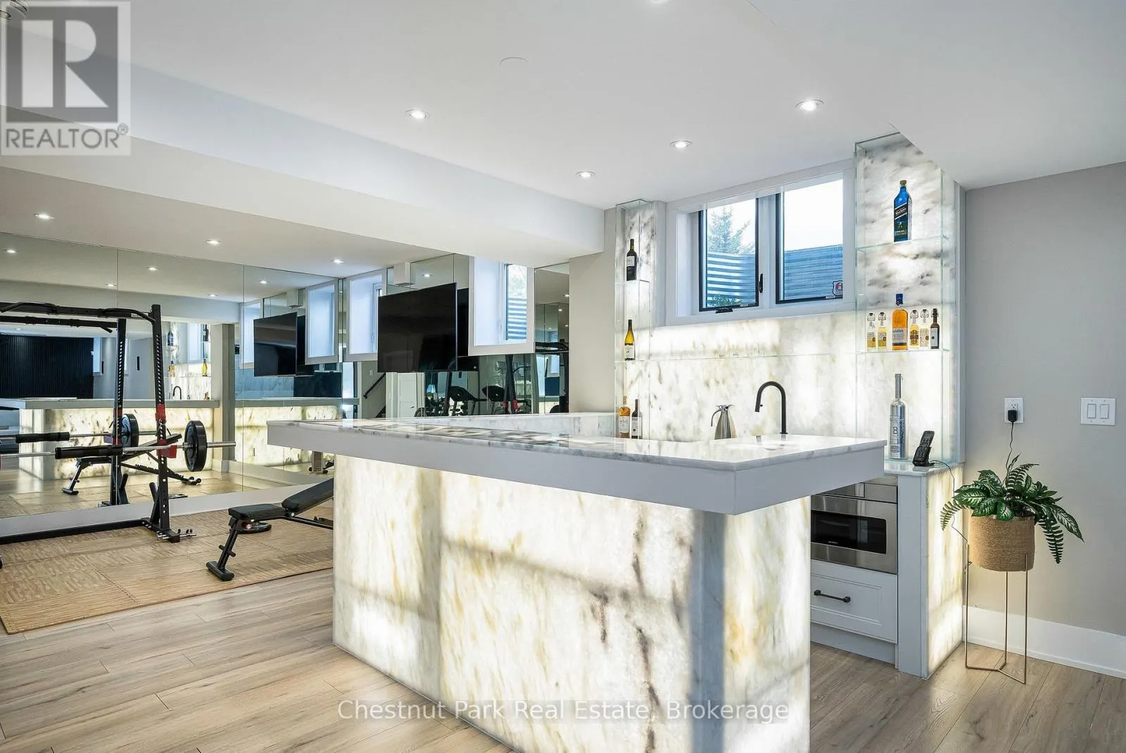 1 WINDROSE VALLEY BOULEVARD