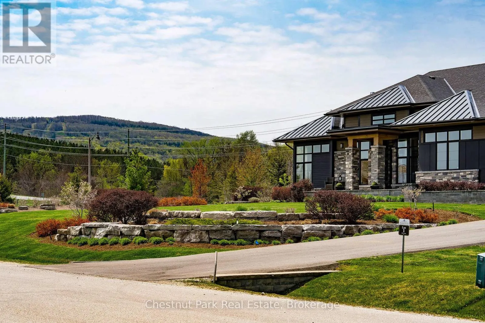 1 WINDROSE VALLEY BOULEVARD