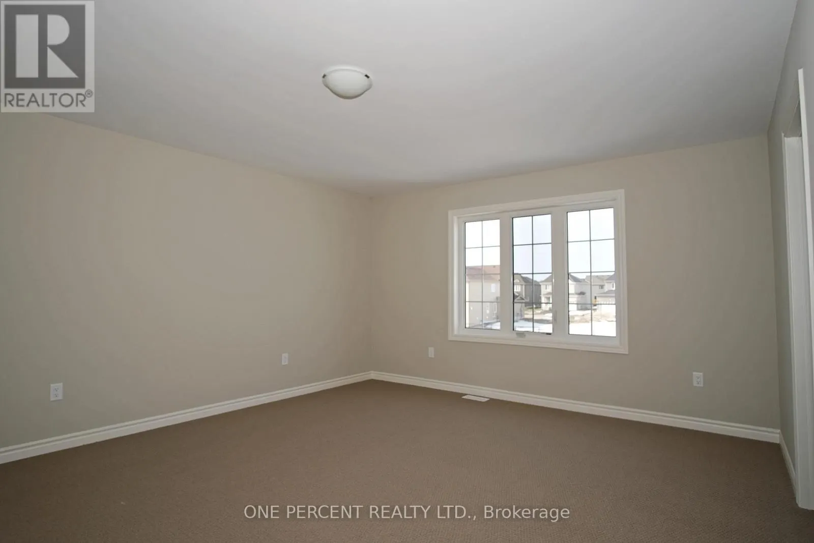 262 SPRINGFIELD CRESCENT