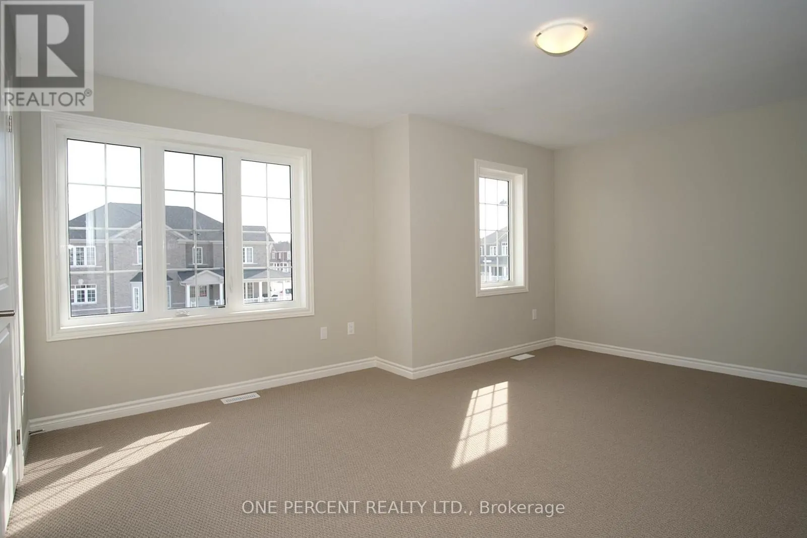 262 SPRINGFIELD CRESCENT