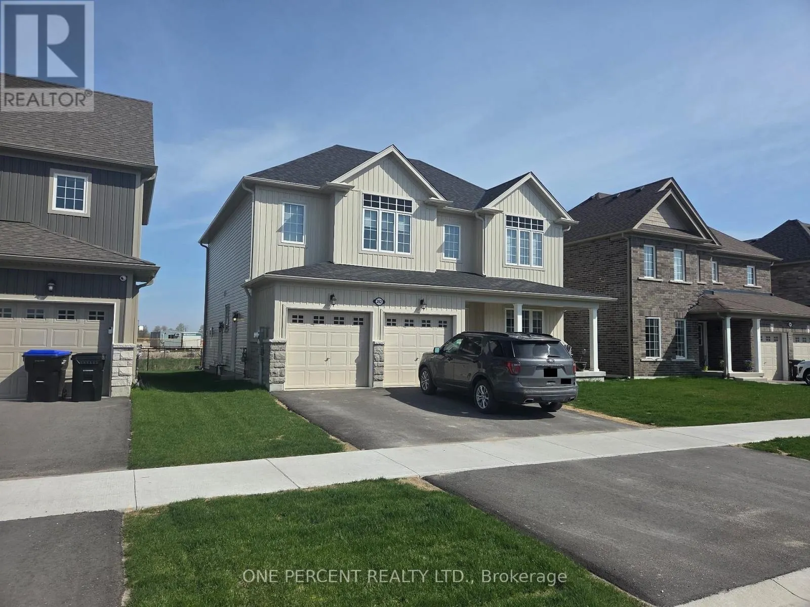 262 SPRINGFIELD CRESCENT