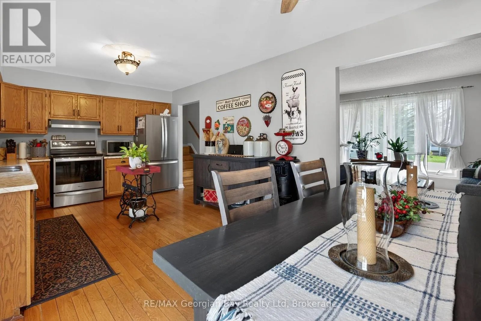 32 BONAVENTURE PLACE