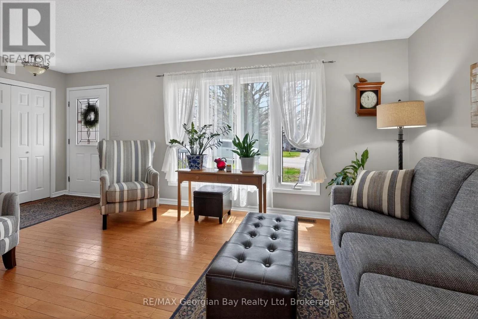 32 BONAVENTURE PLACE