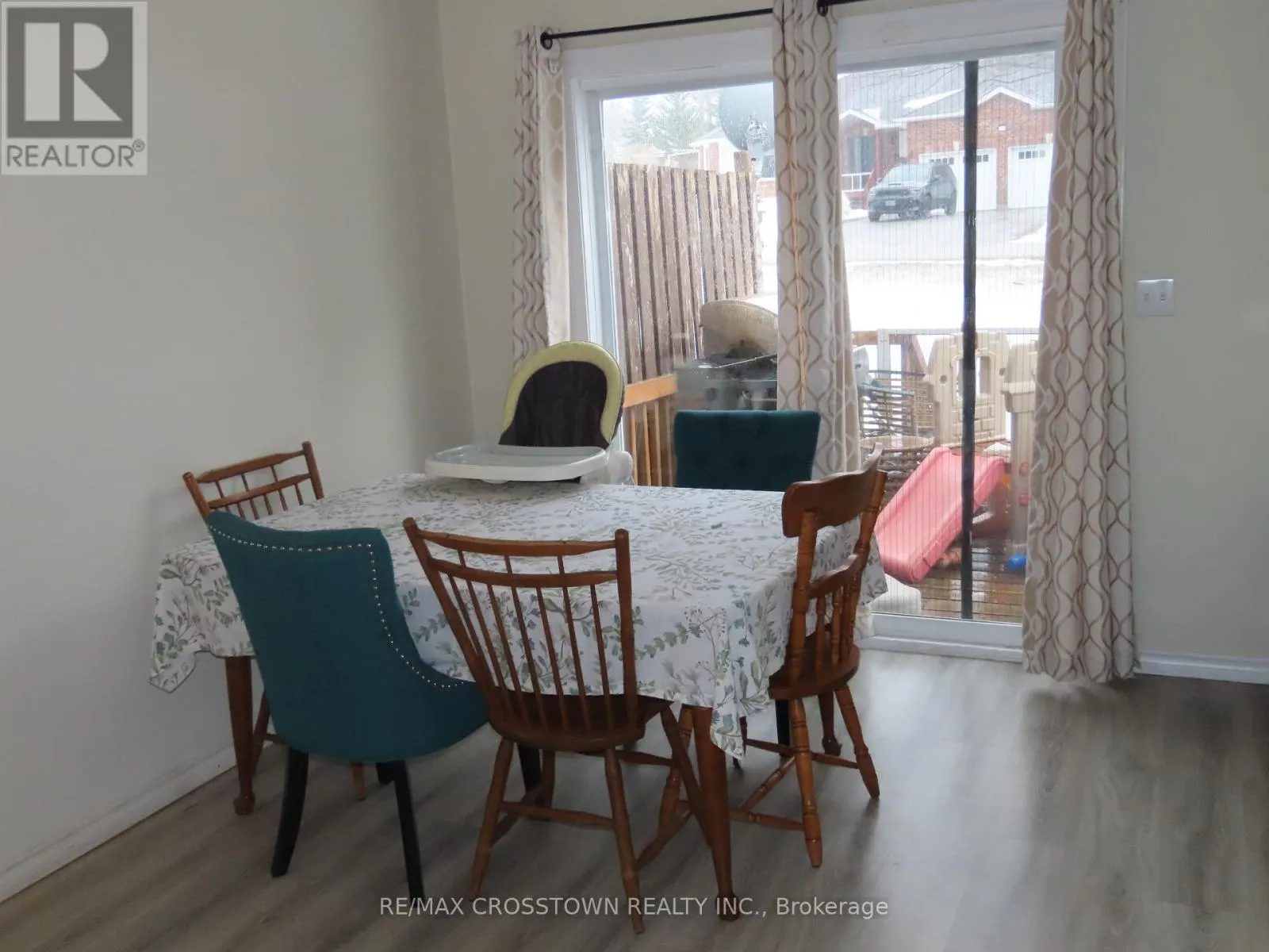 4716 PENETANGUISHENE ROAD