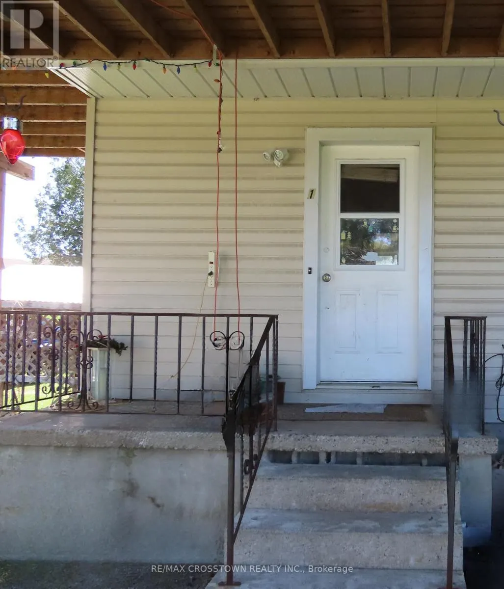 4716 PENETANGUISHENE ROAD