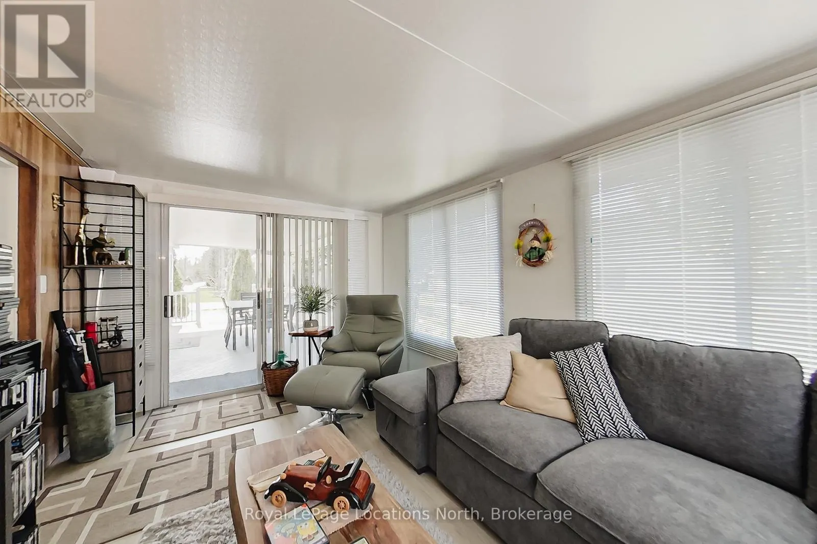 2 WASAGA PINES LANE E