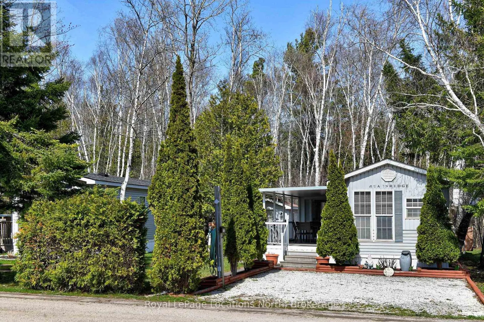 2 WASAGA PINES LANE E