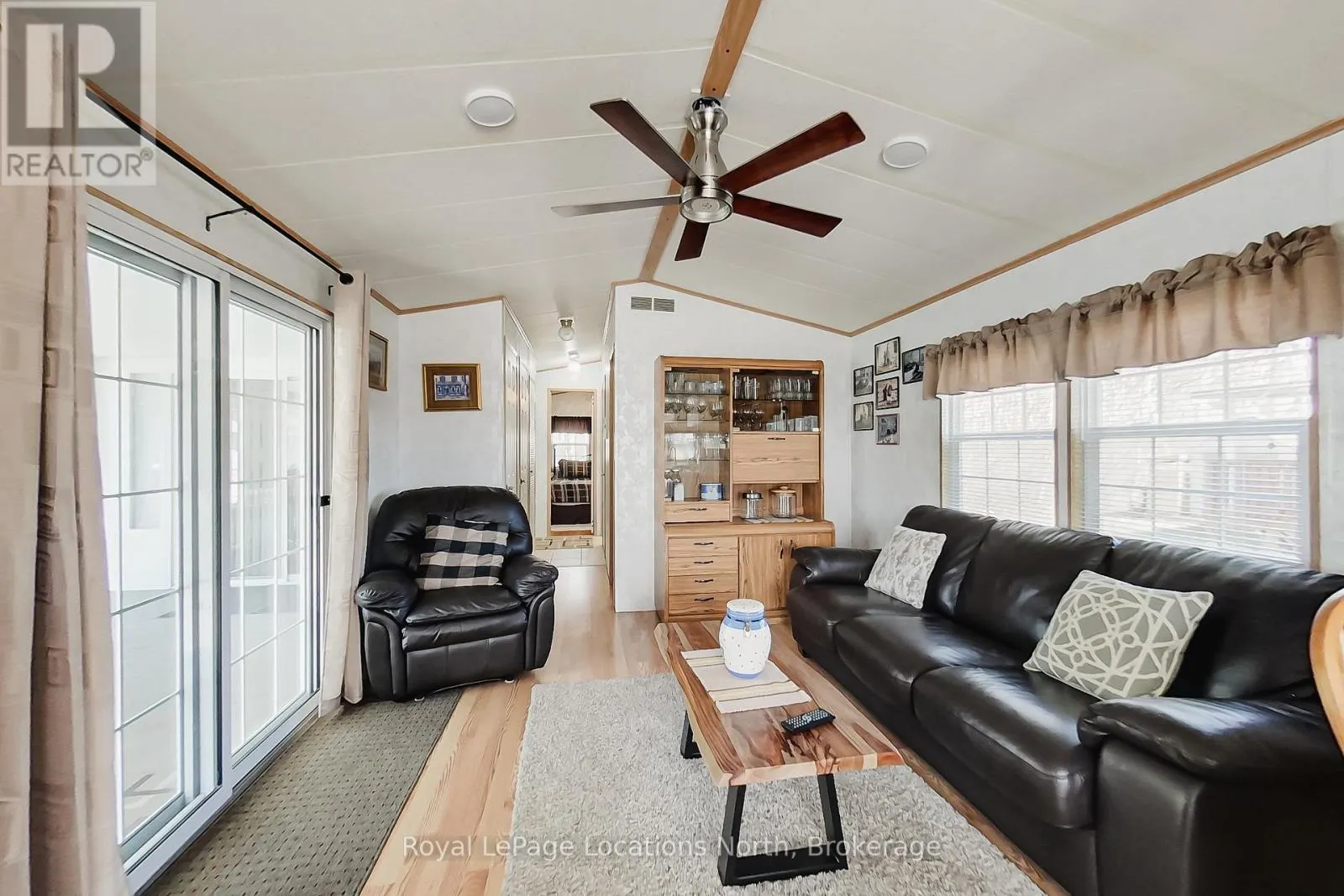 2 WASAGA PINES LANE E