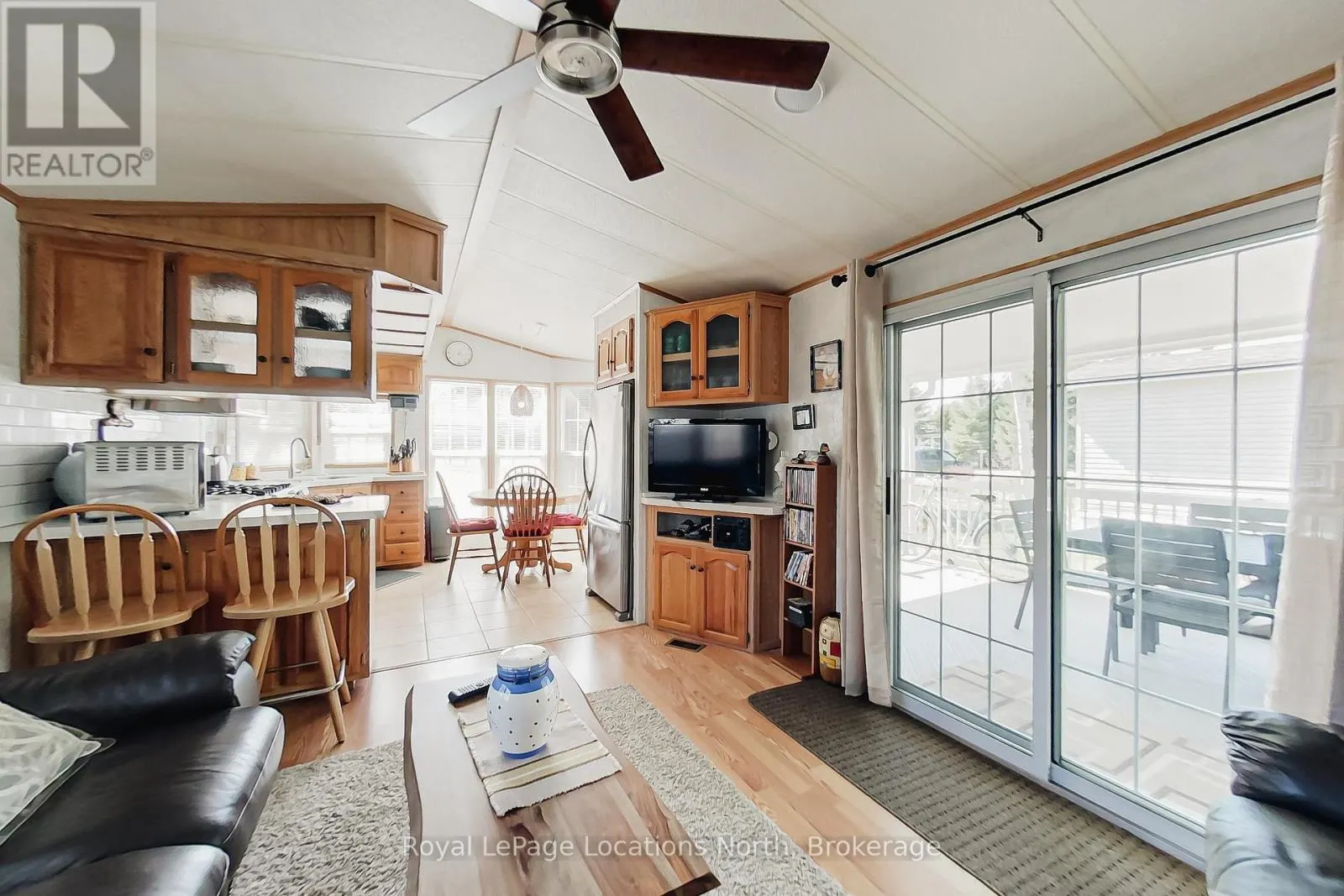 2 WASAGA PINES LANE E