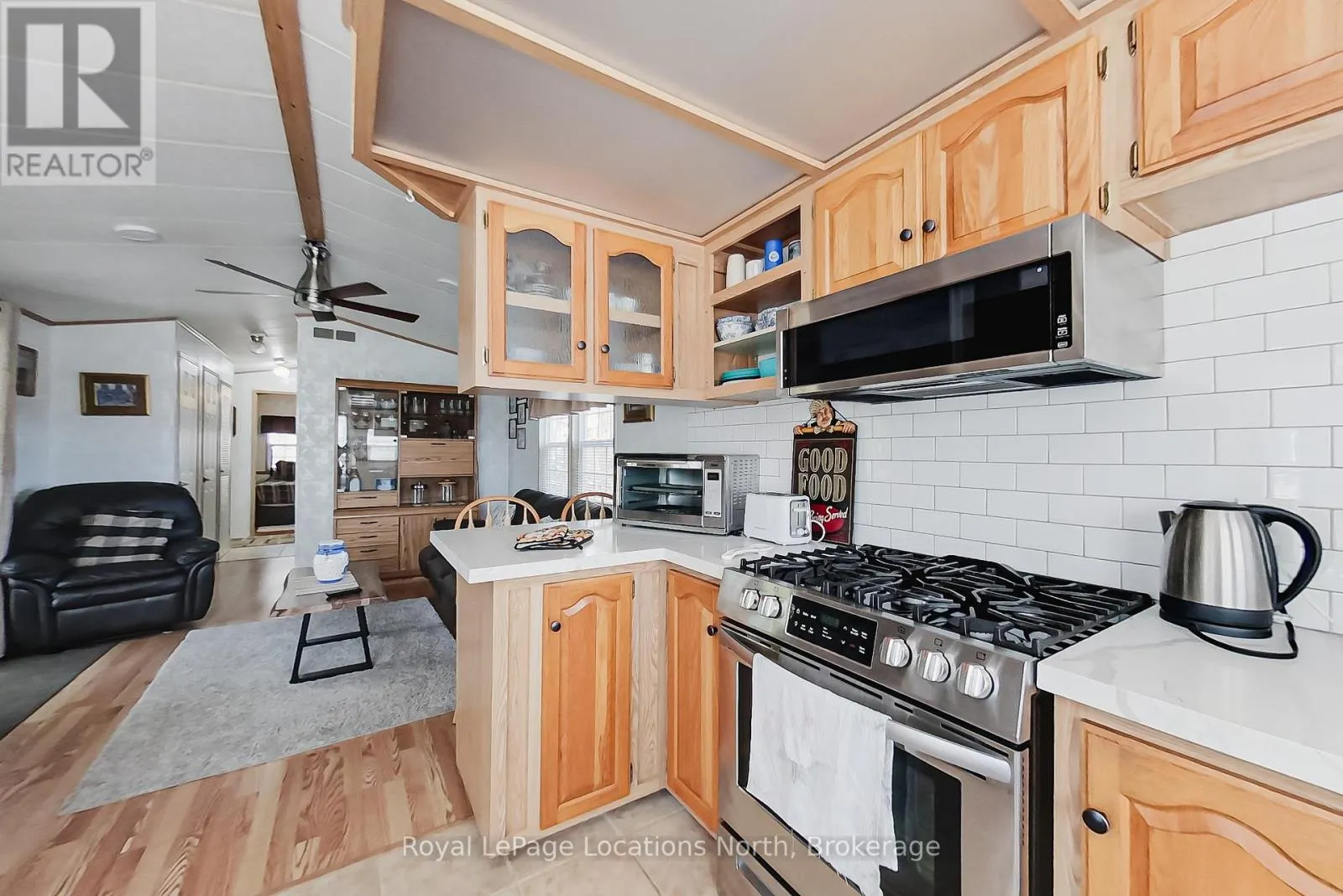 2 WASAGA PINES LANE E