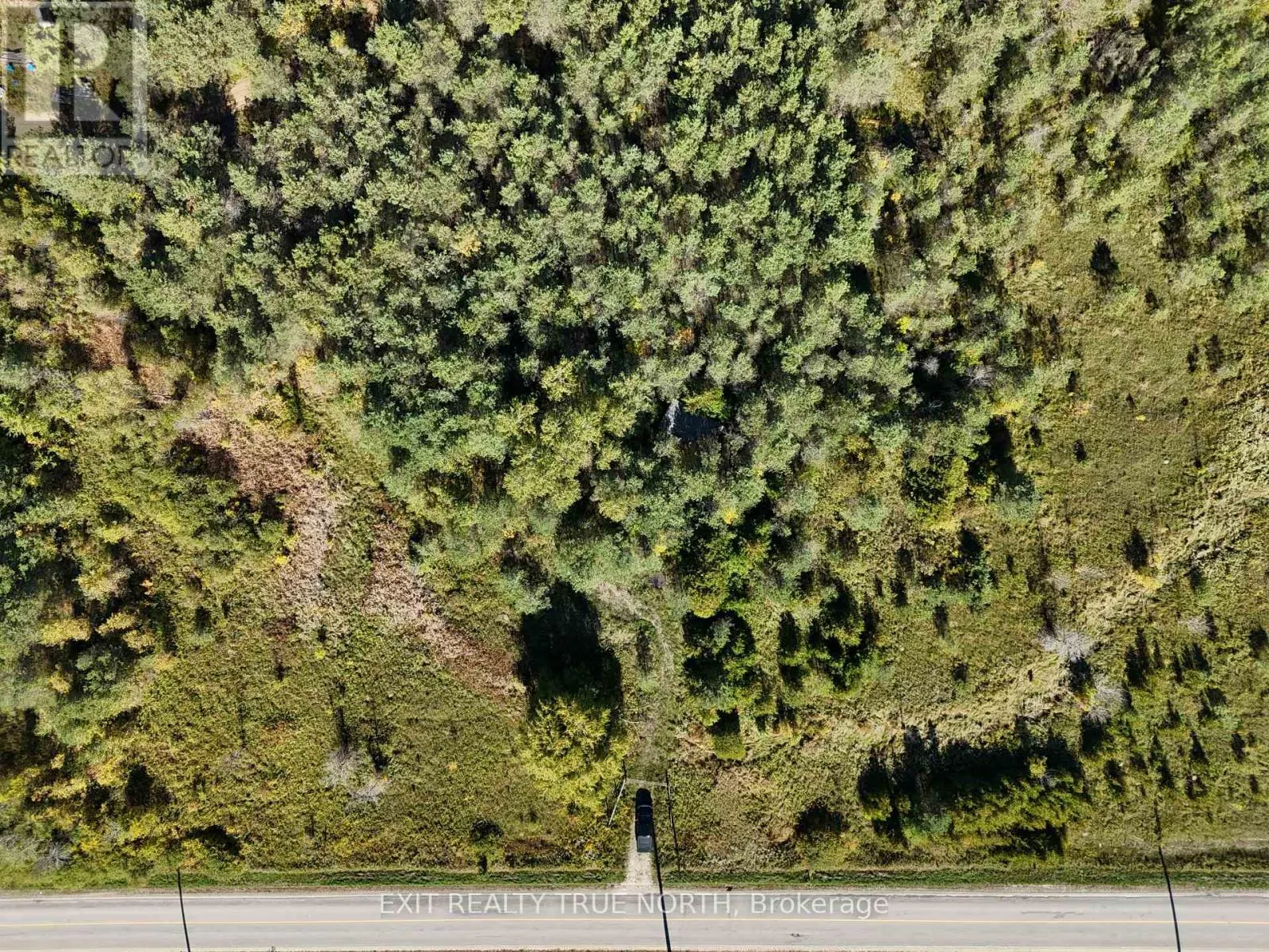 6696 33/34 NOTTAWASAGA SIDE ROAD
