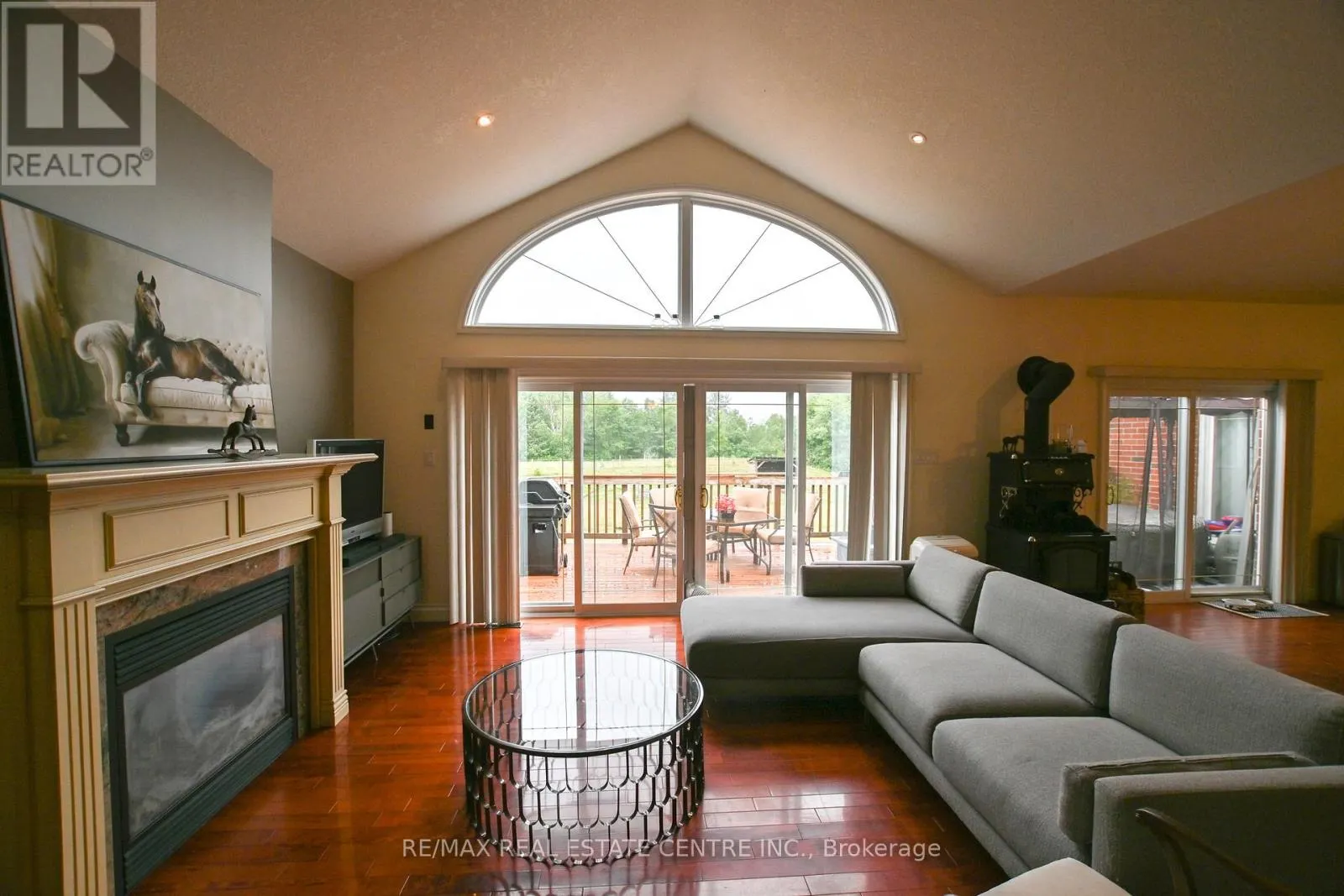 1216 WOOD ROAD