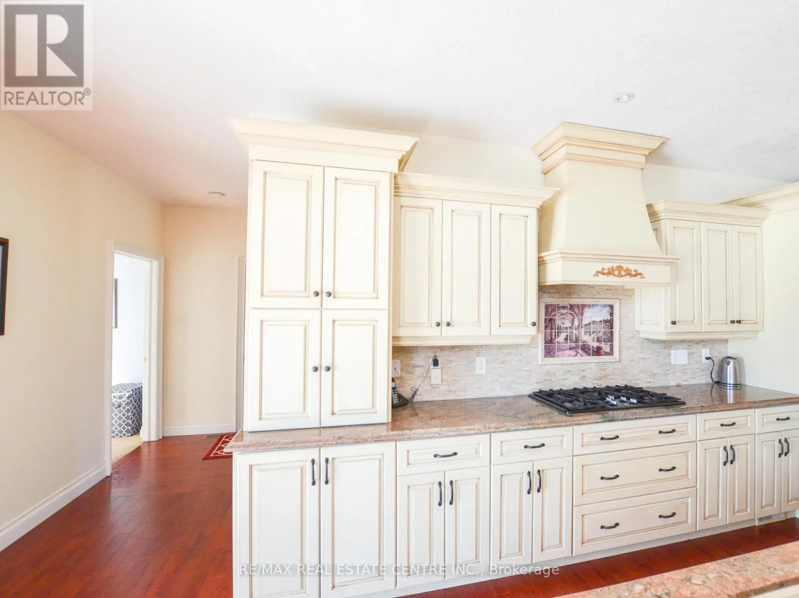 1216 WOOD ROAD