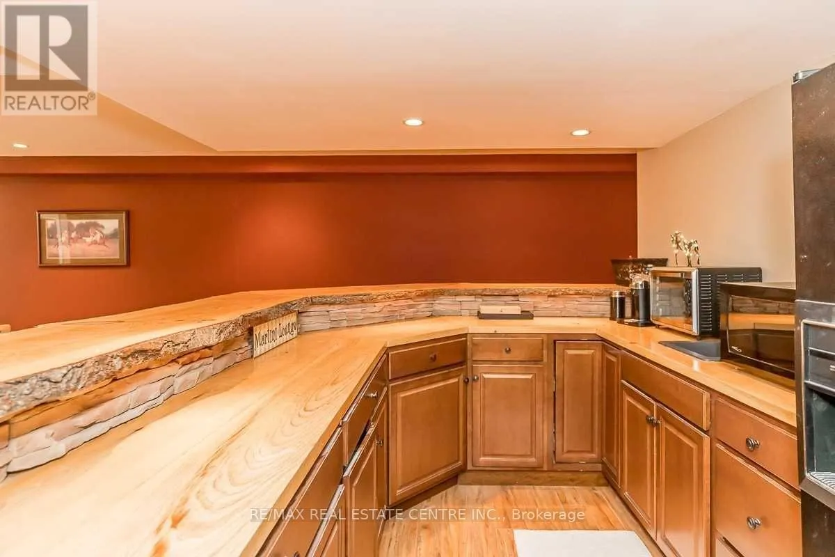 1216 WOOD ROAD