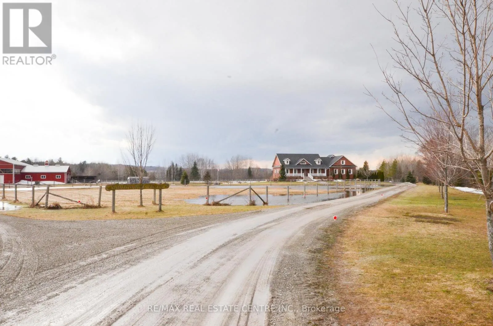 1216 WOOD ROAD