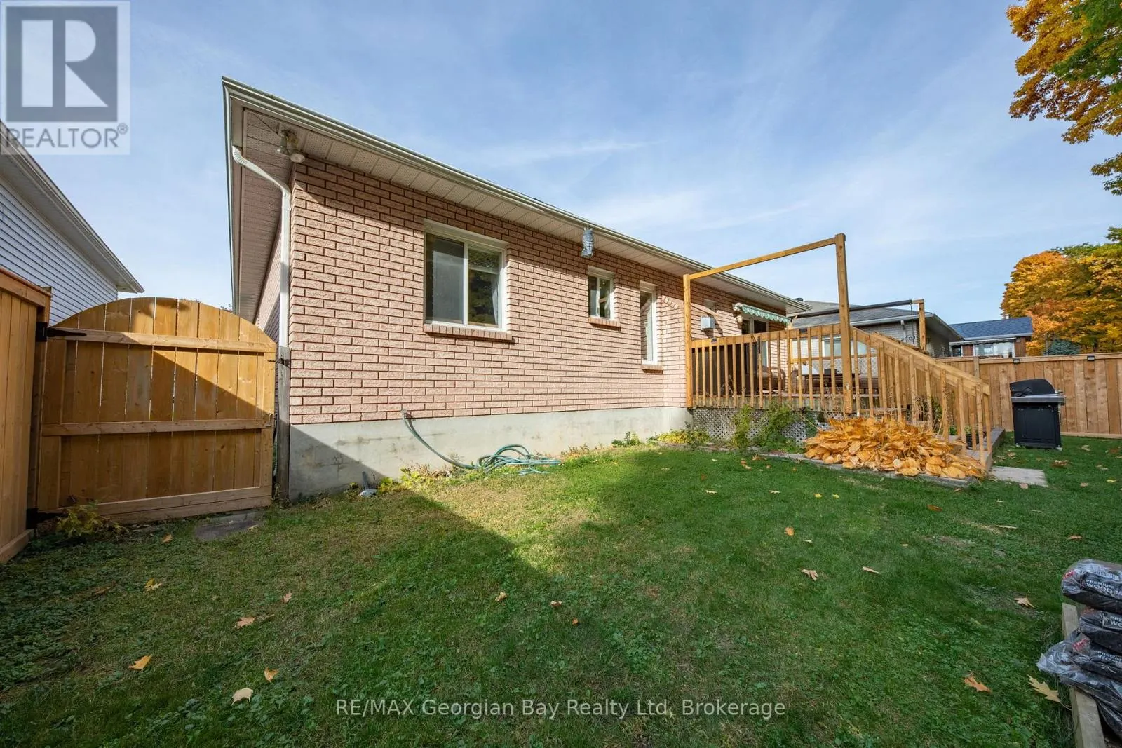 925 DOMINION AVENUE