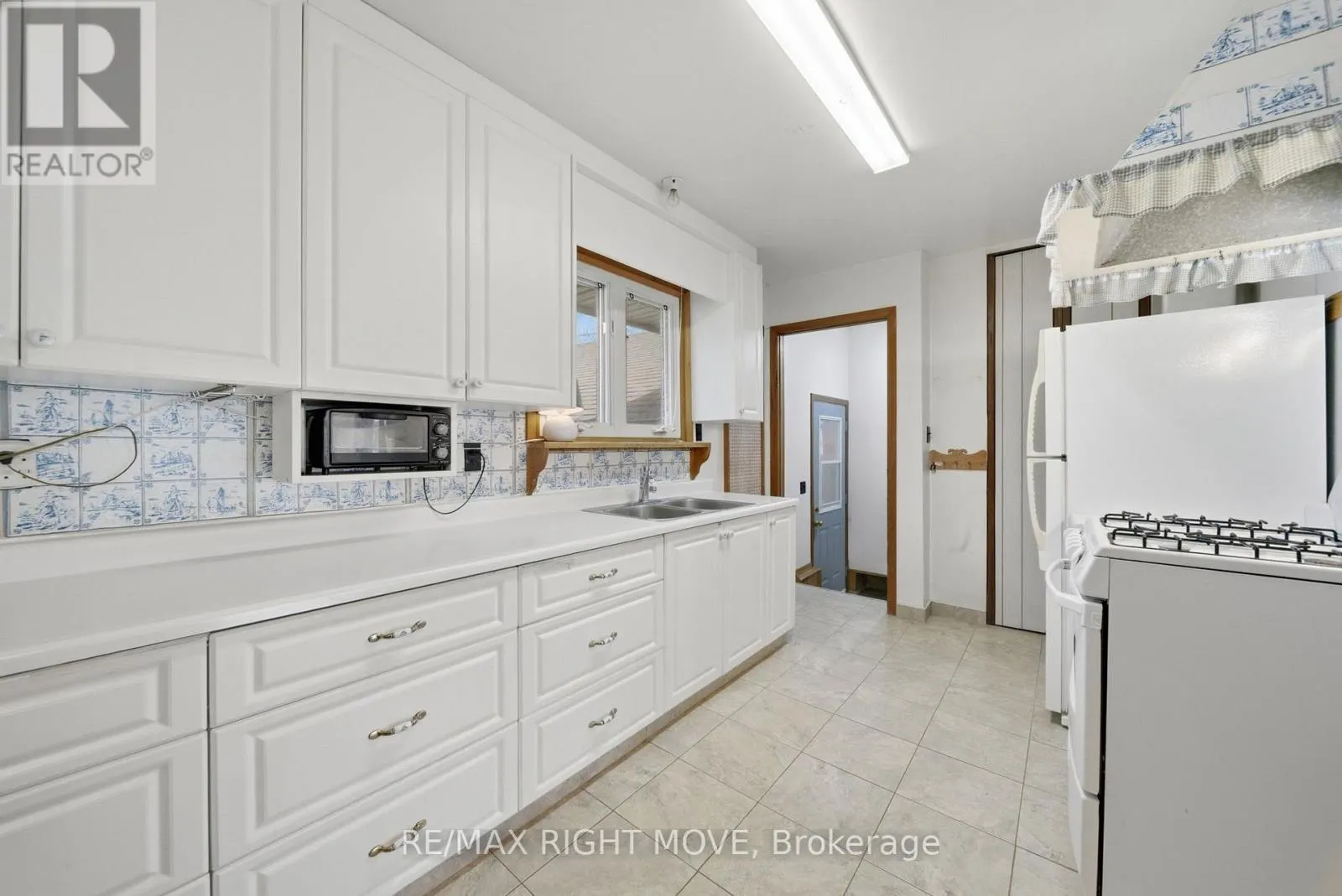 23A GEORGE STREET