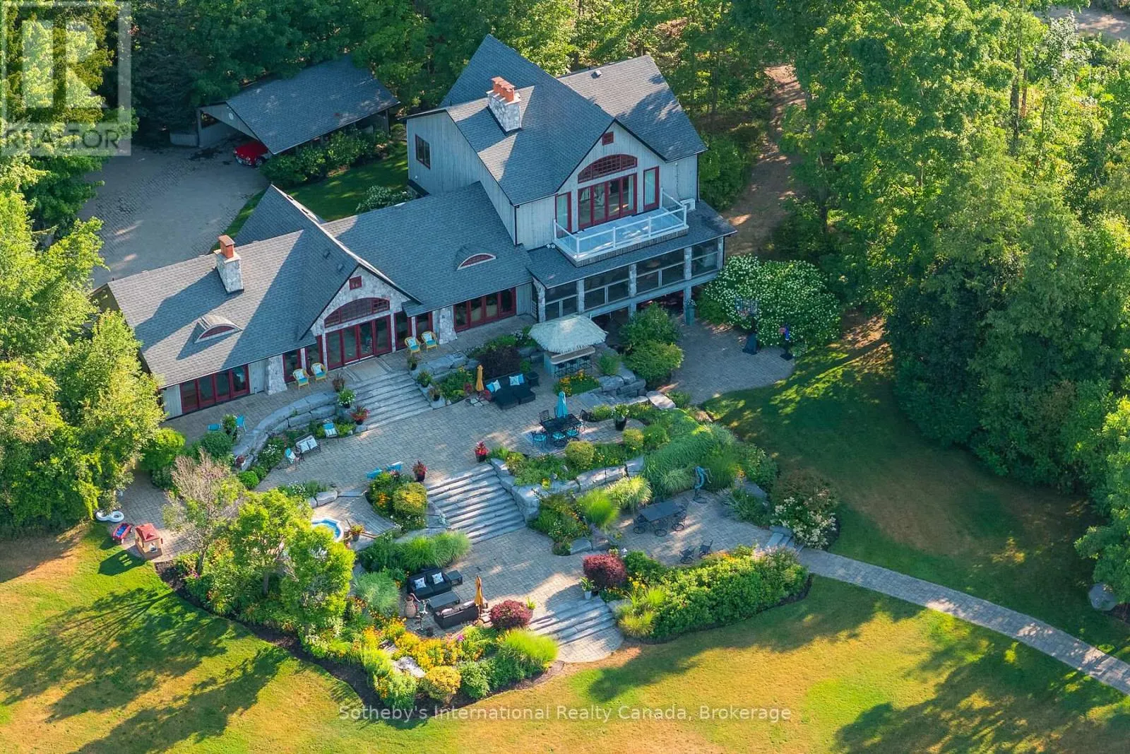 2533 RIDGE ROAD W