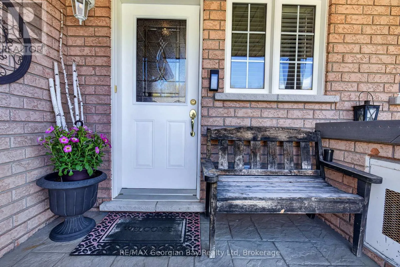177 SOUTHWINDS CRESCENT