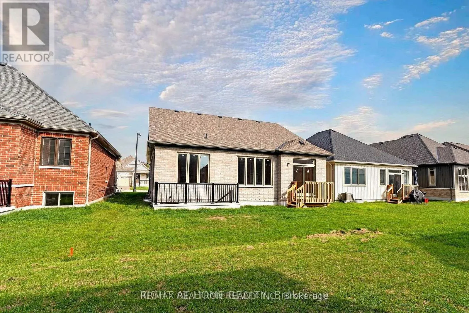 241 WILCOX DRIVE