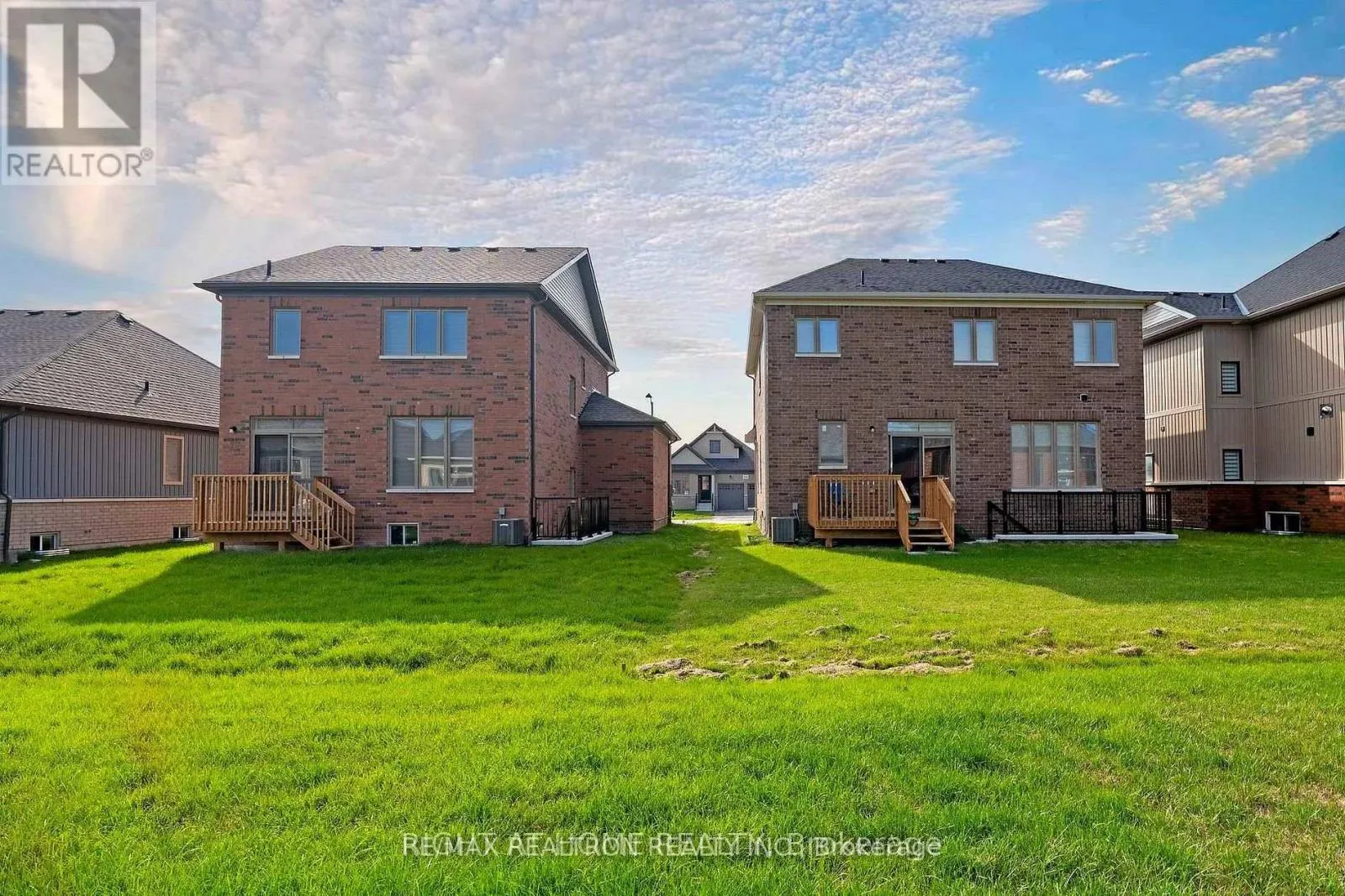 241 WILCOX DRIVE