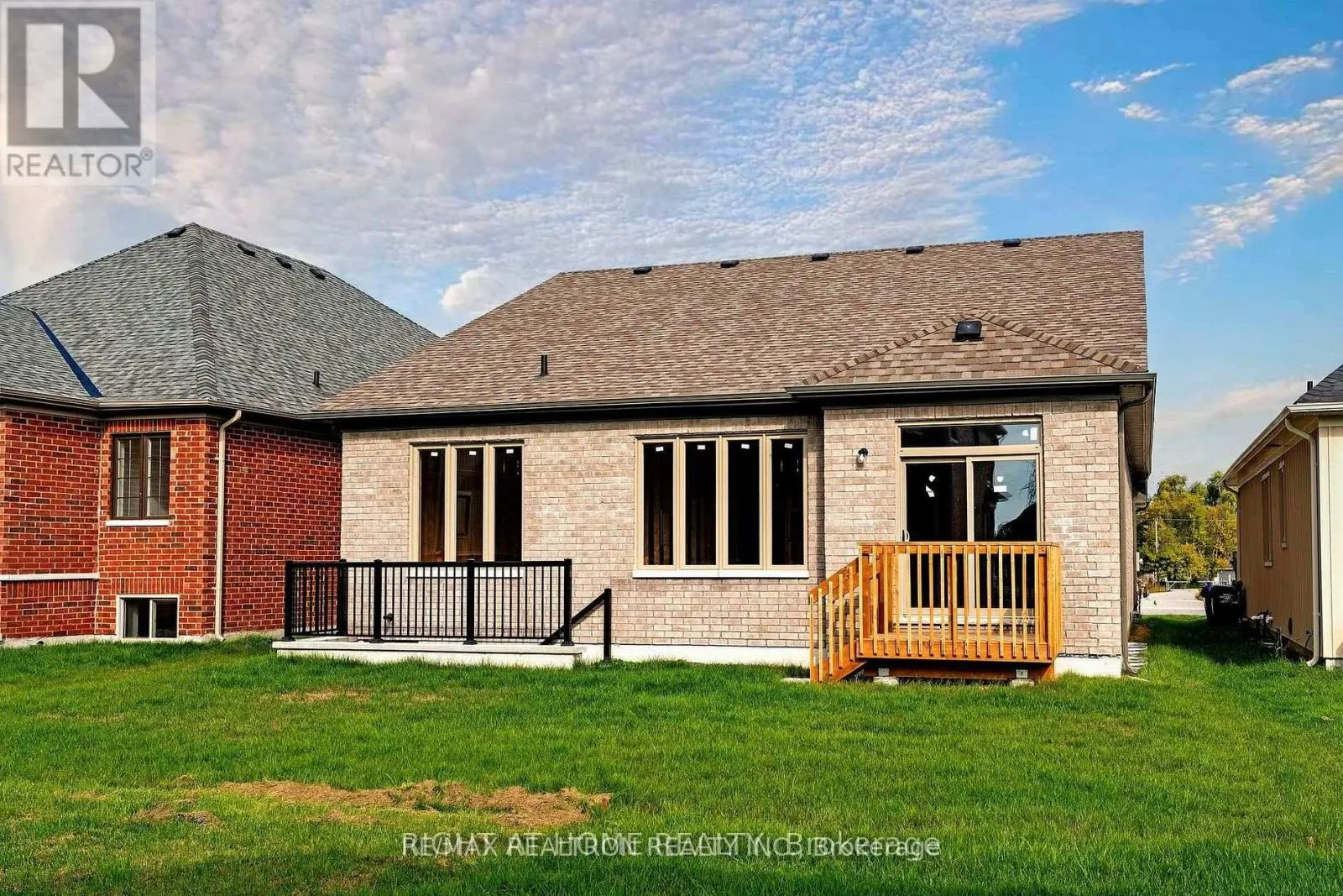 241 WILCOX DRIVE