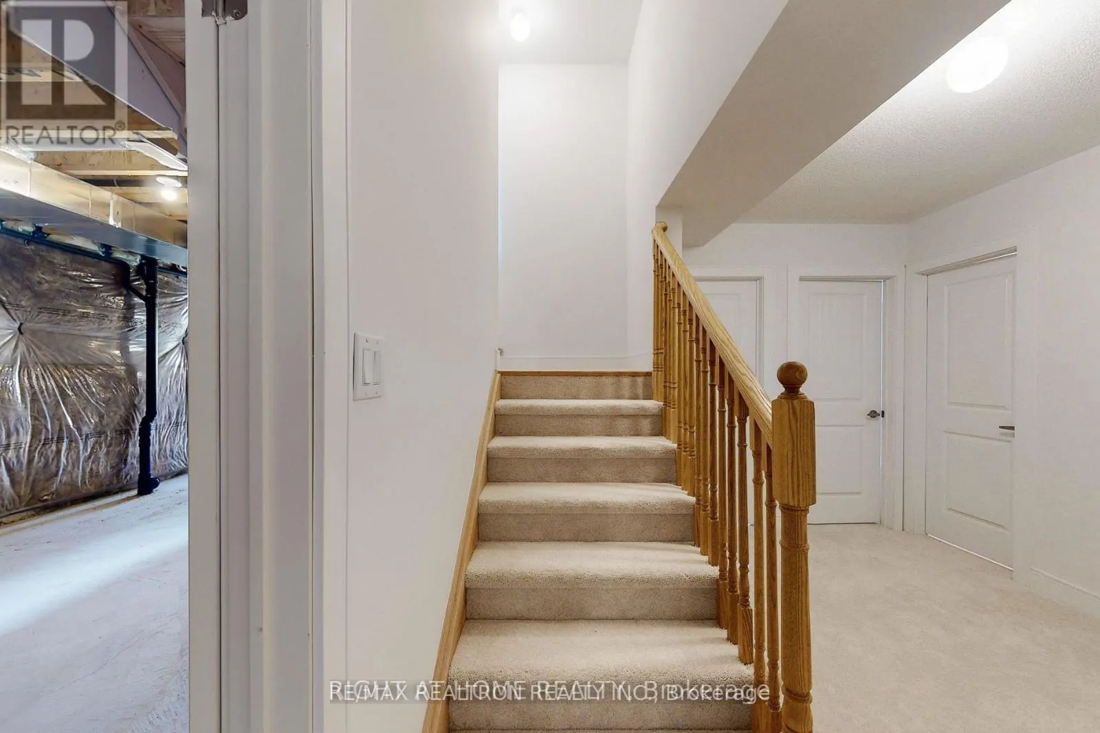254 WILCOX DRIVE