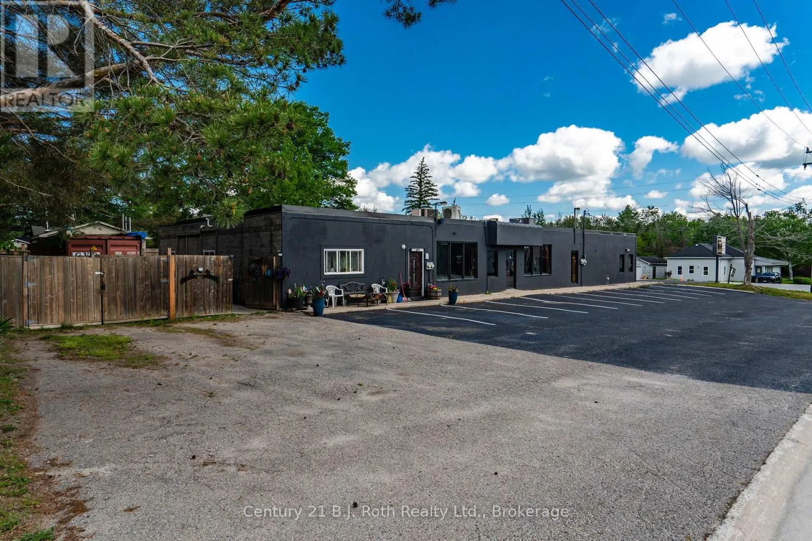 2 - 338 PARK STREET #2