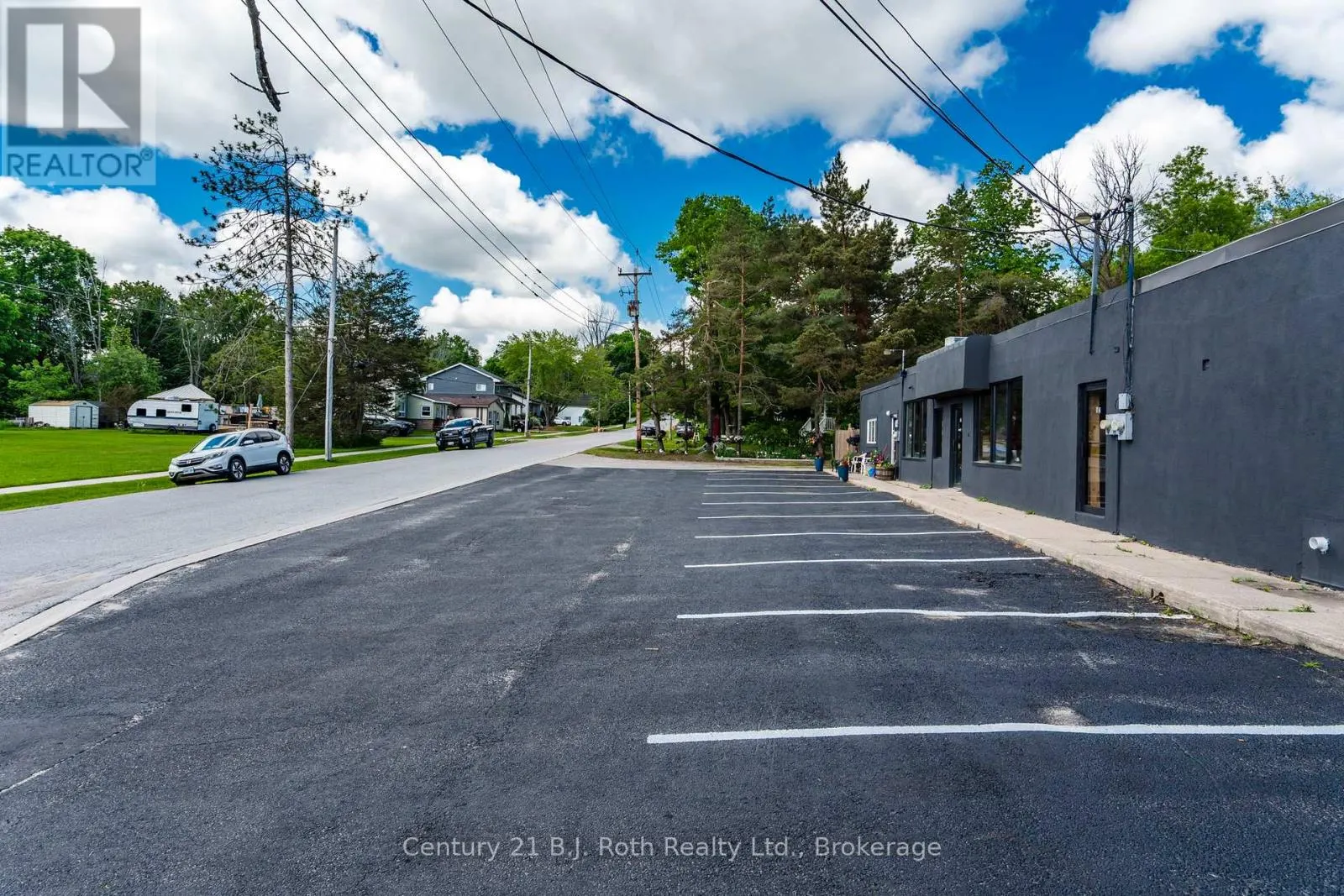 2 - 338 PARK STREET #2