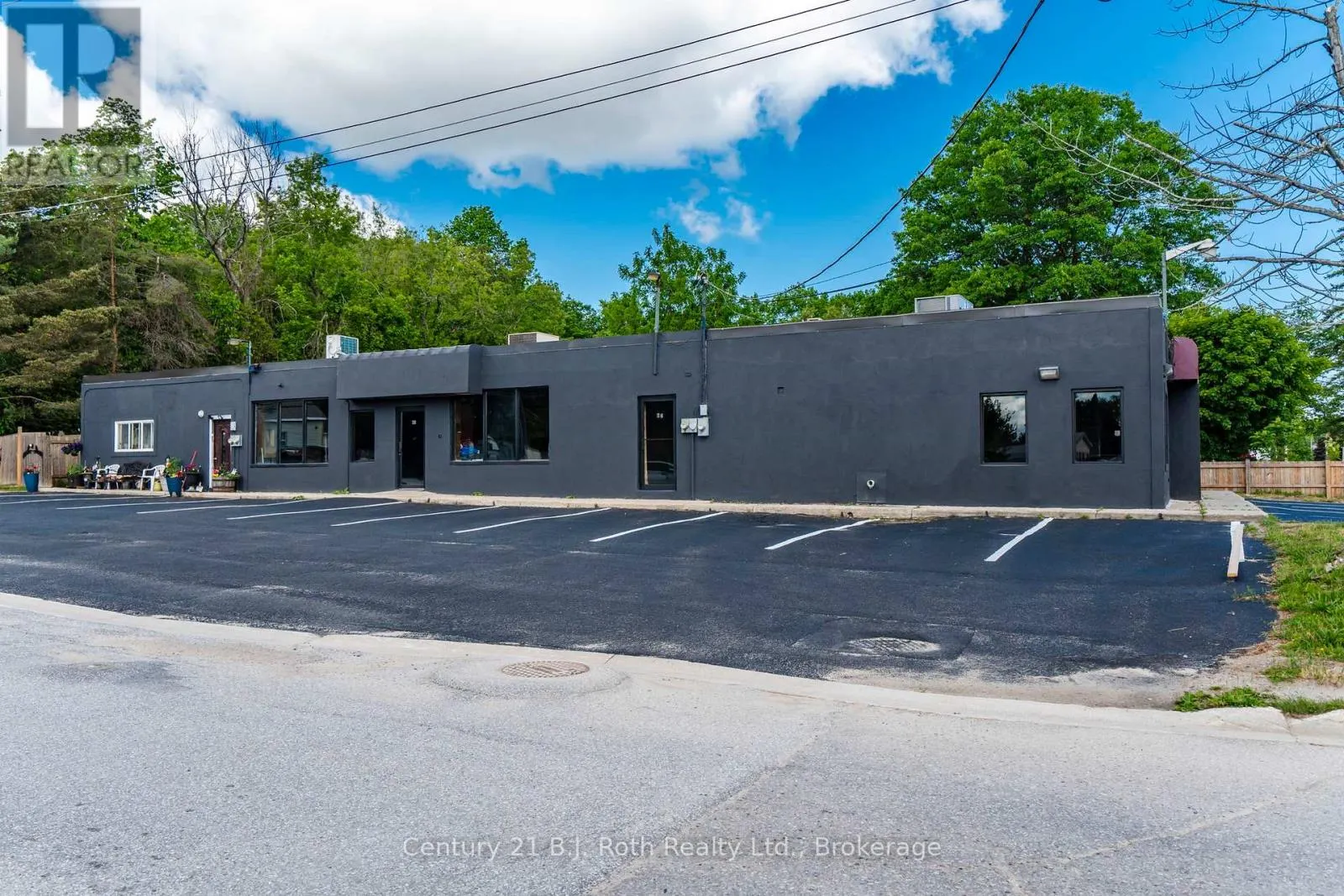 2 - 338 PARK STREET #2