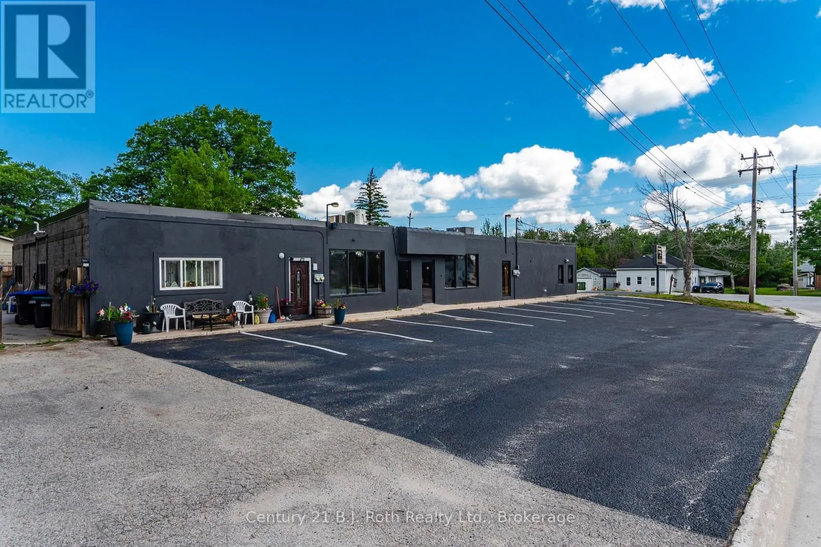 2 - 338 PARK STREET #2