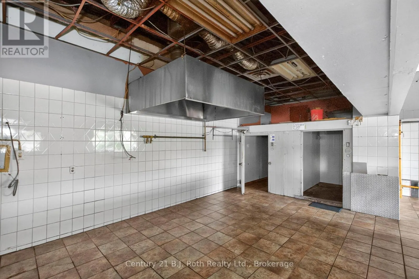 3 - 338 PARK STREET #3
