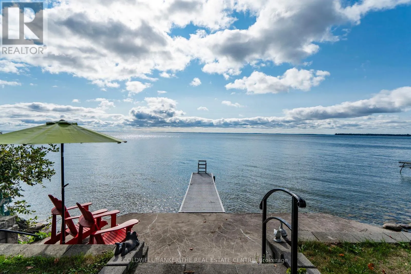115 LAKESHORE ROAD W