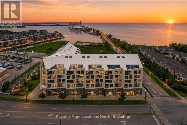 523 - 31 HURON STREET #523