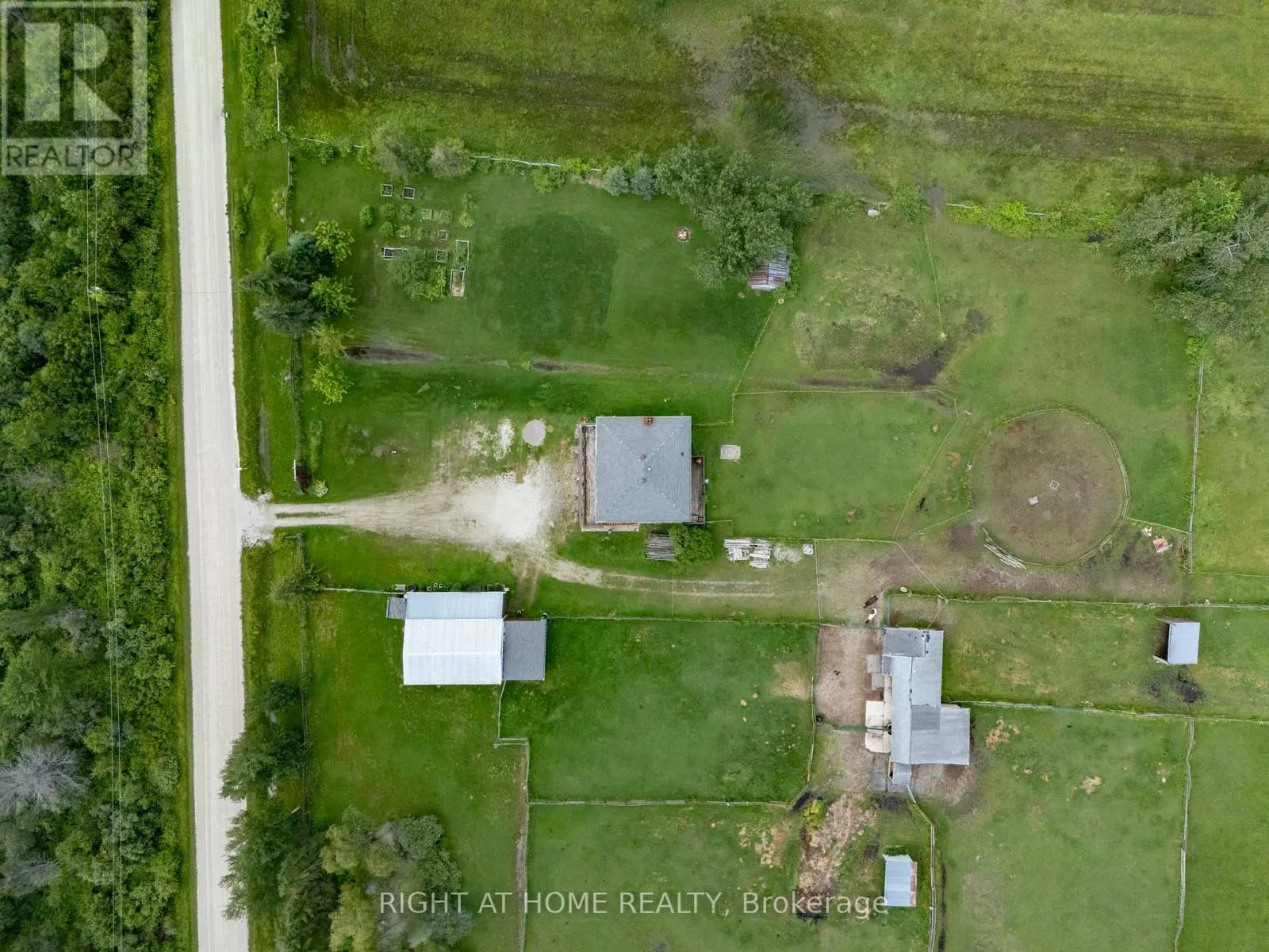 5896 SUNNIDALE CONCESSION 5 ROAD