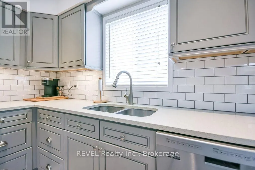 179 LUCKPORT CRESCENT