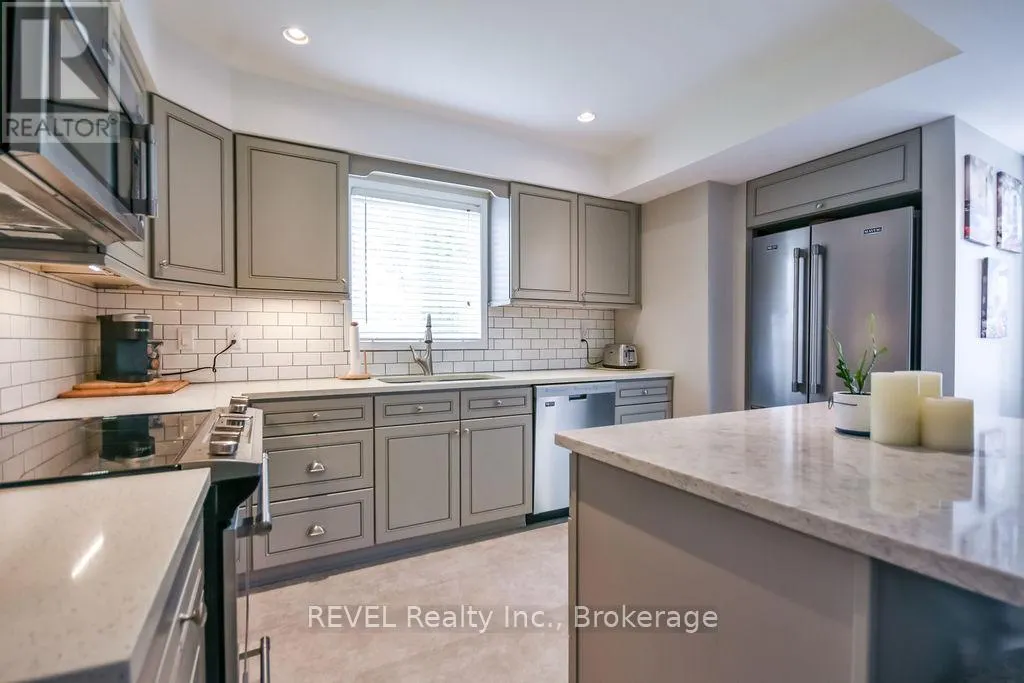 179 LUCKPORT CRESCENT