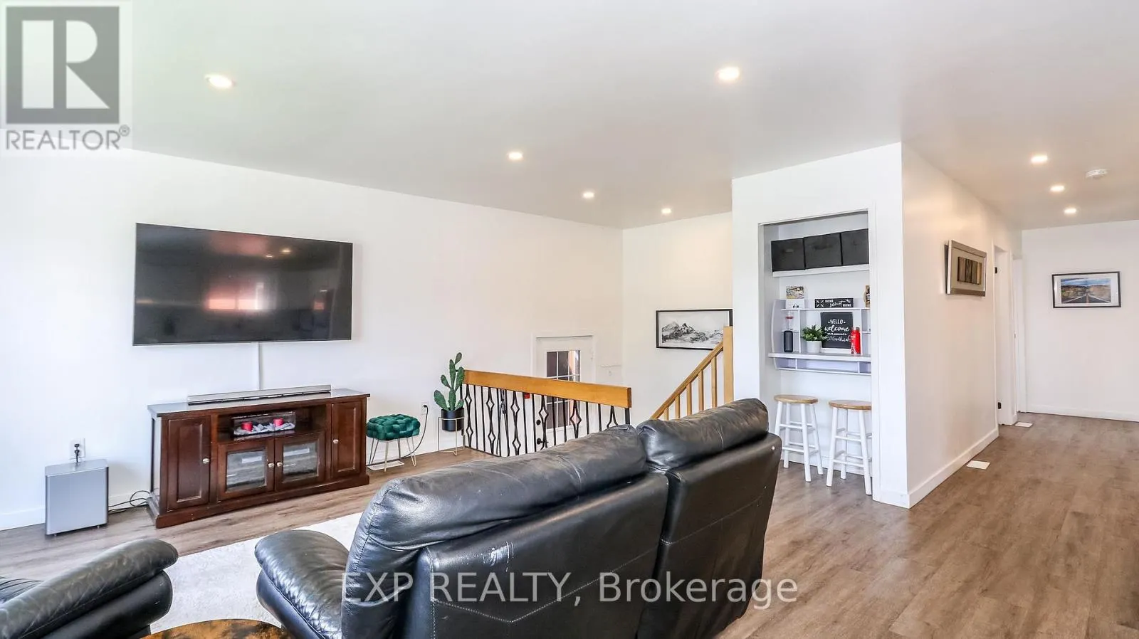 5 BOURGEOIS BEACH ROAD
