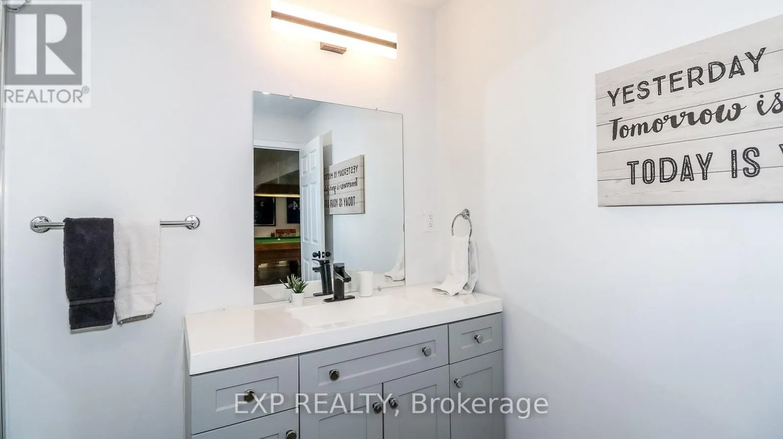 5 BOURGEOIS BEACH ROAD