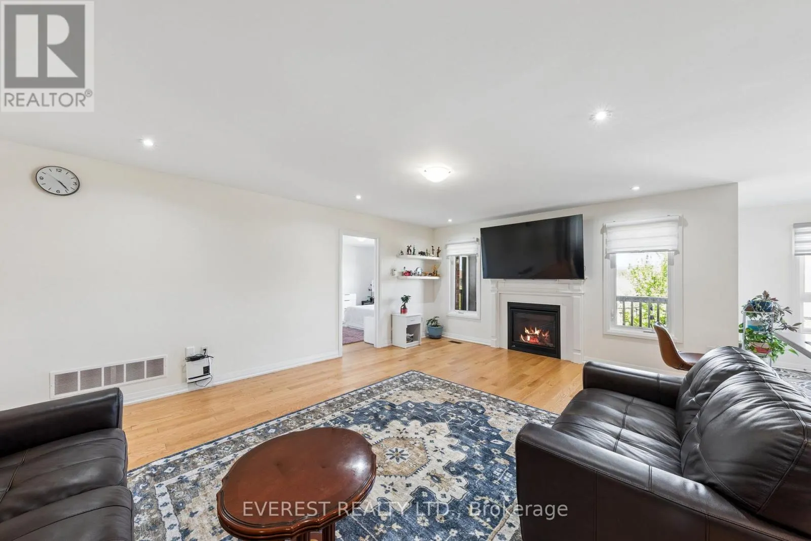 14 HEWSON STREET