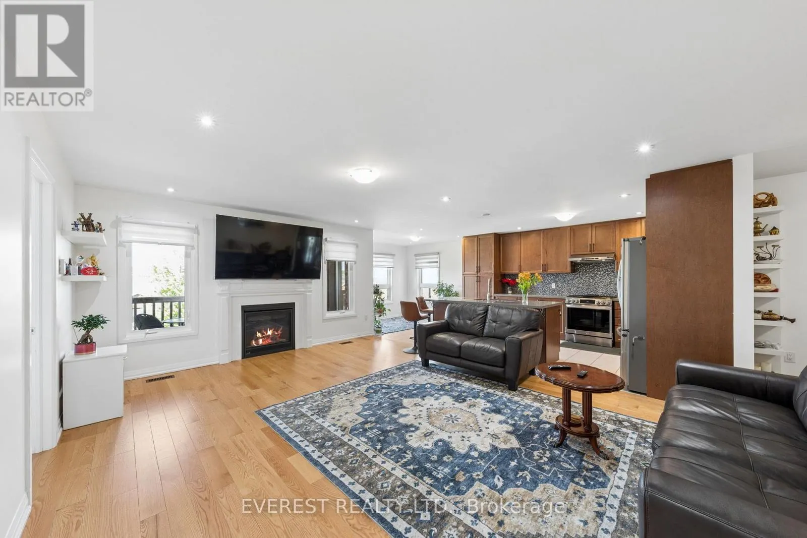 14 HEWSON STREET