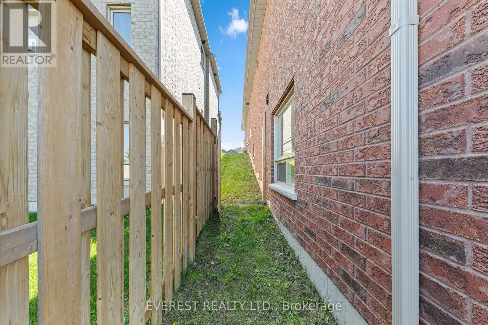 14 HEWSON STREET