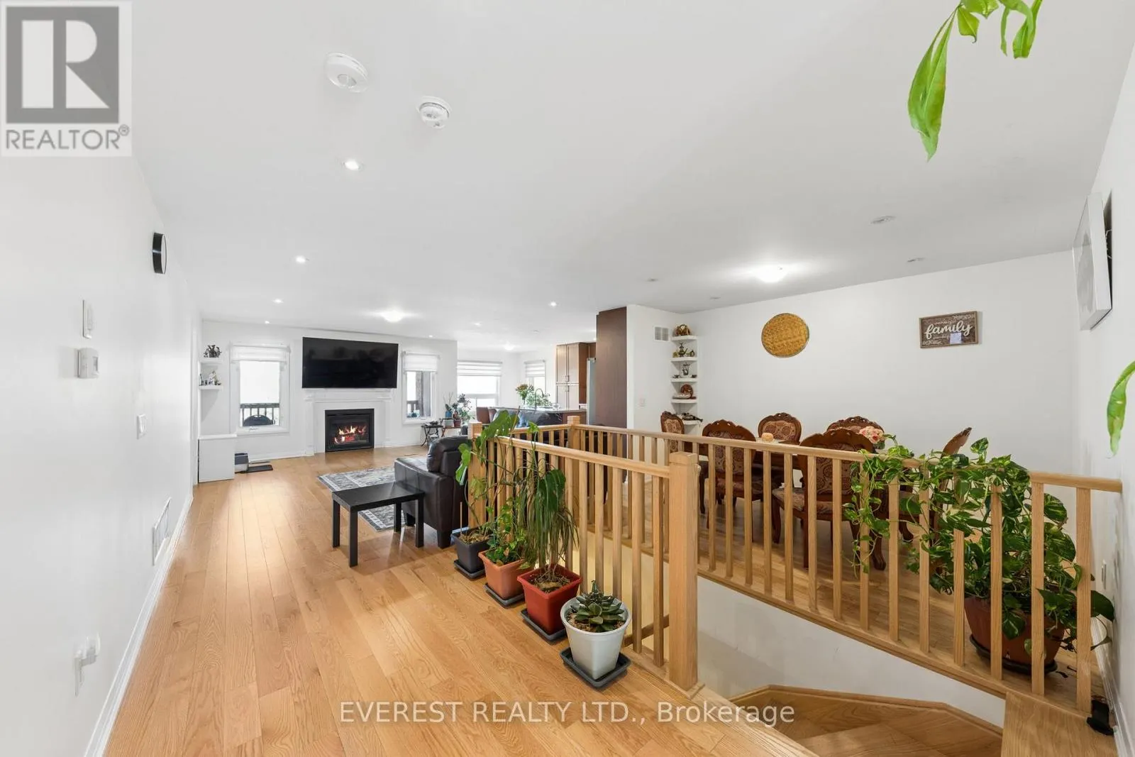 14 HEWSON STREET