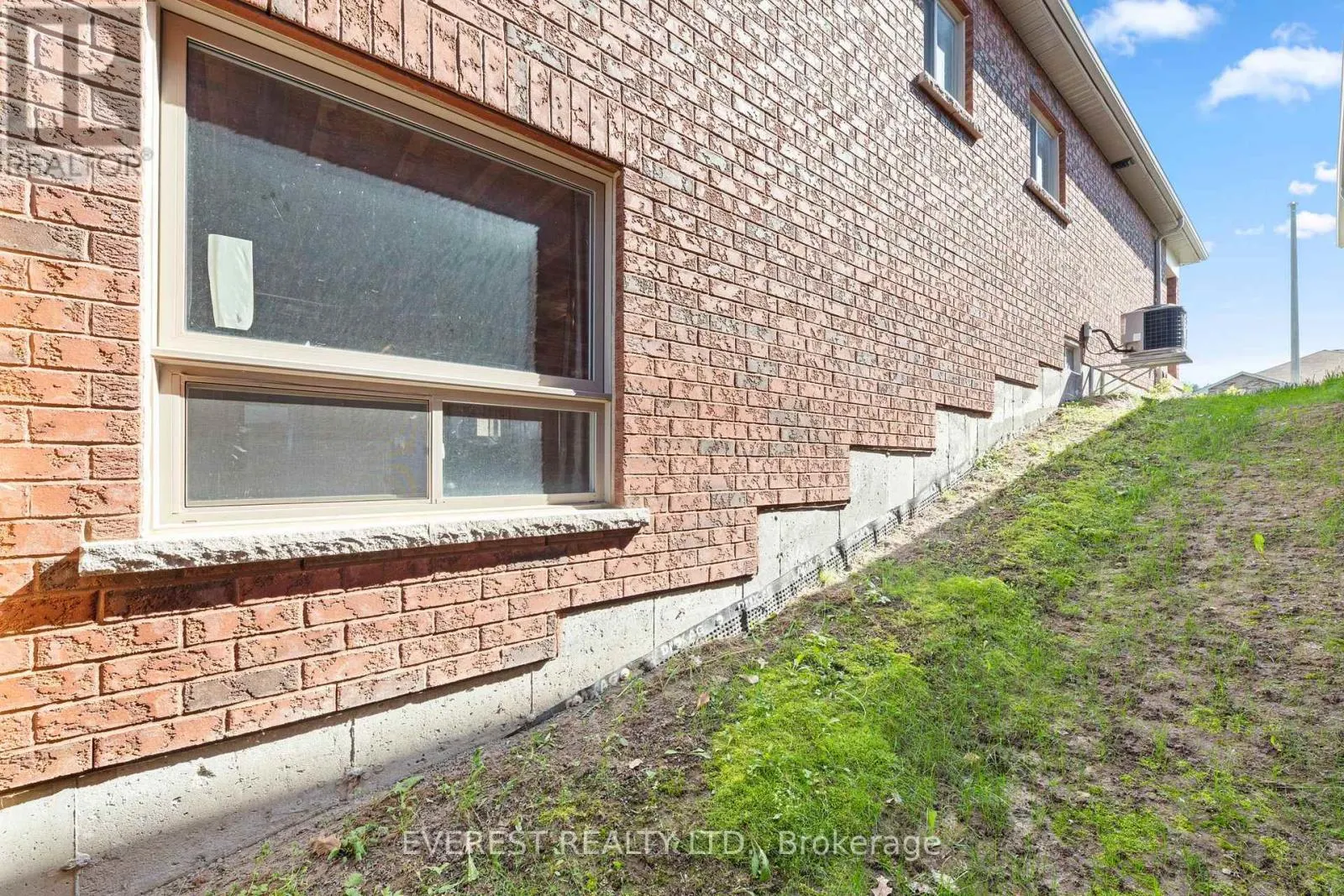 14 HEWSON STREET